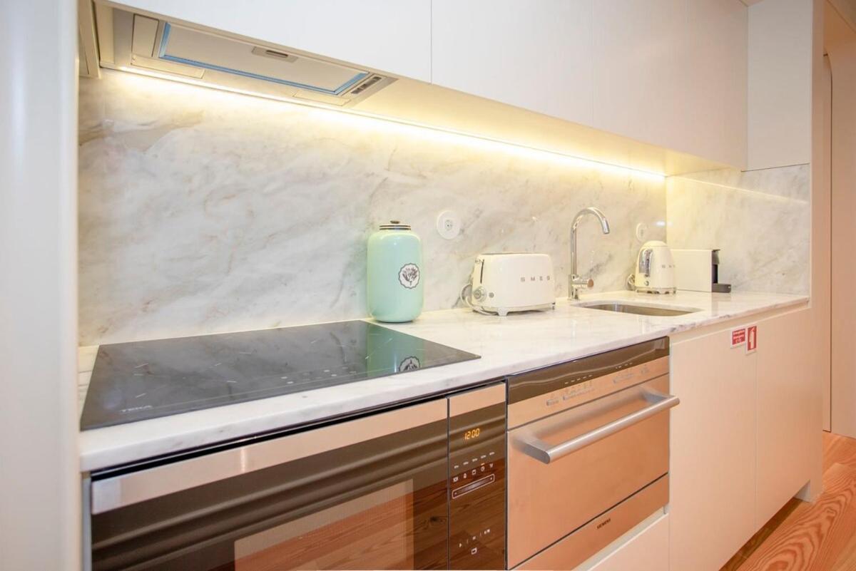 Liiiving In Porto - Cedofeita Charming Apartment Εξωτερικό φωτογραφία